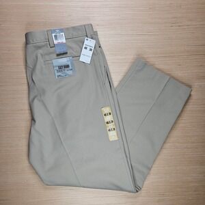 Dockers Easy Khaki Classic Fit Men 40x30 Beige Flat Front Pants NEW